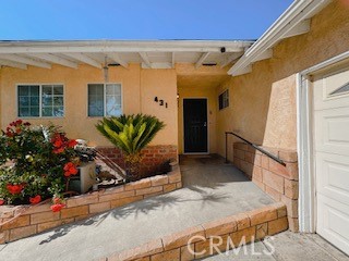 431 E Rosslynn Property Photo 2