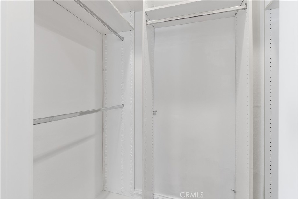 1424 N Crescent Heights Boulevard 20 Property Photo 26