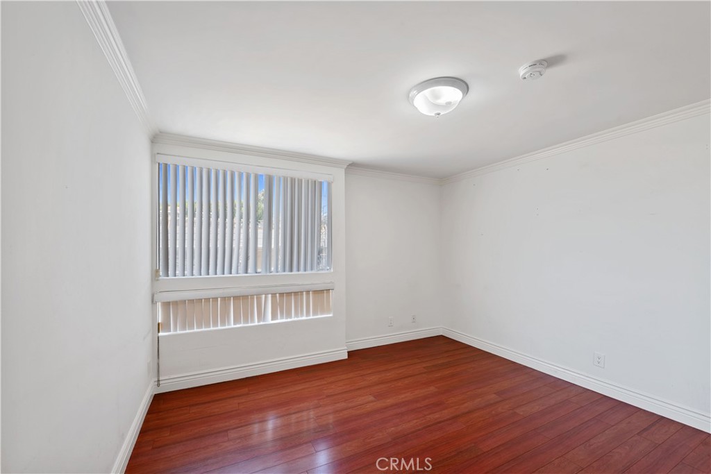 6042 Barton Property Photo 4