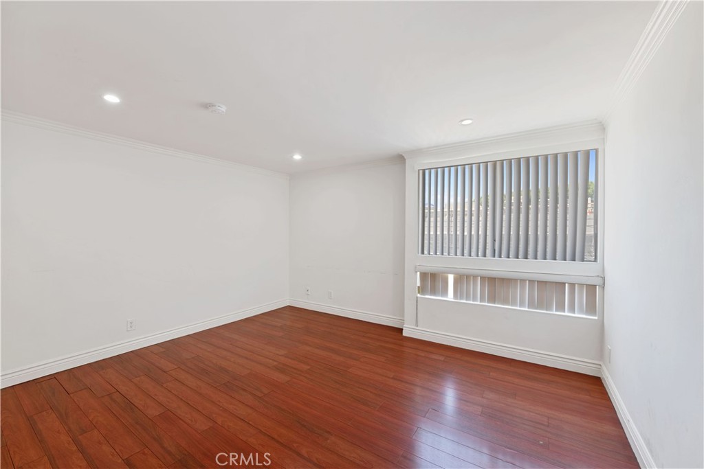 6042 Barton Property Photo 7