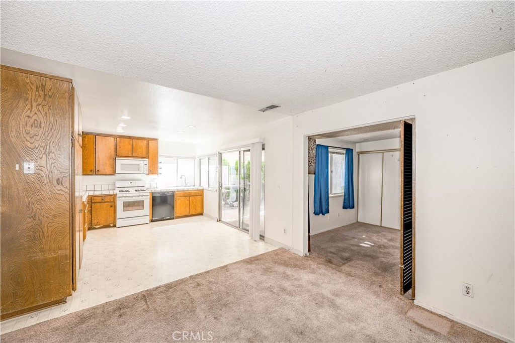 27440 Annette Jo Circle Property Photo 7