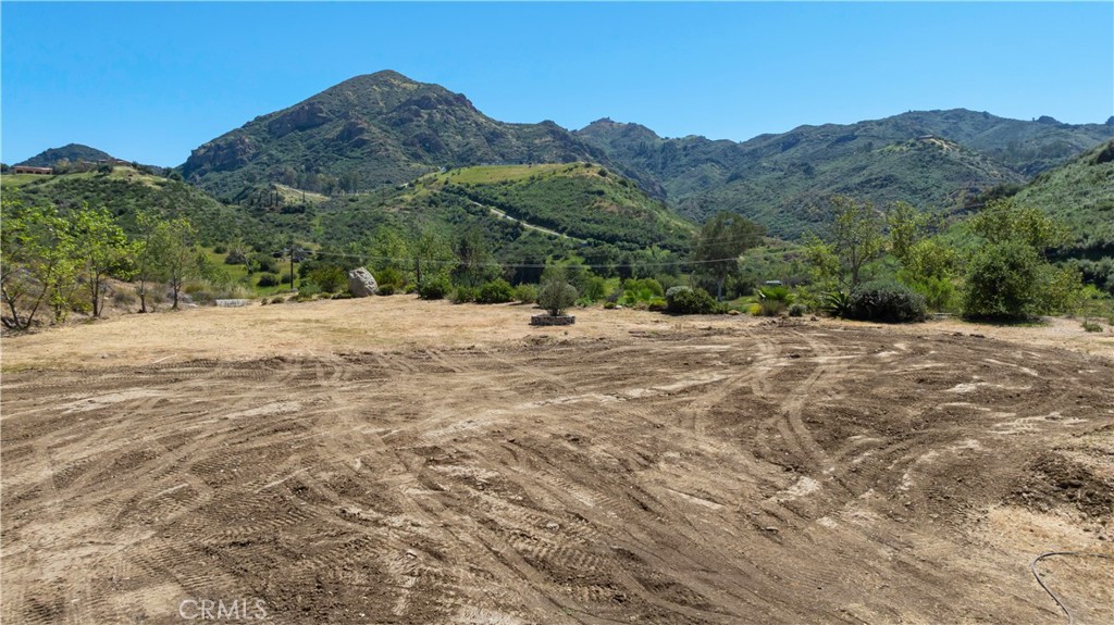 32067 Lobo Canyon Road Property Photo 4
