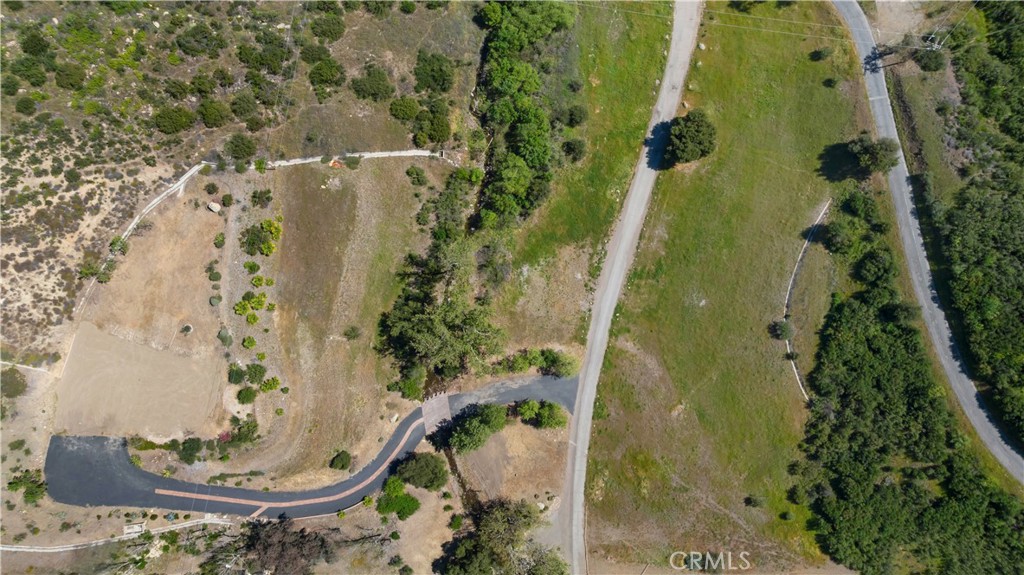 32067 Lobo Canyon Road Property Photo 9