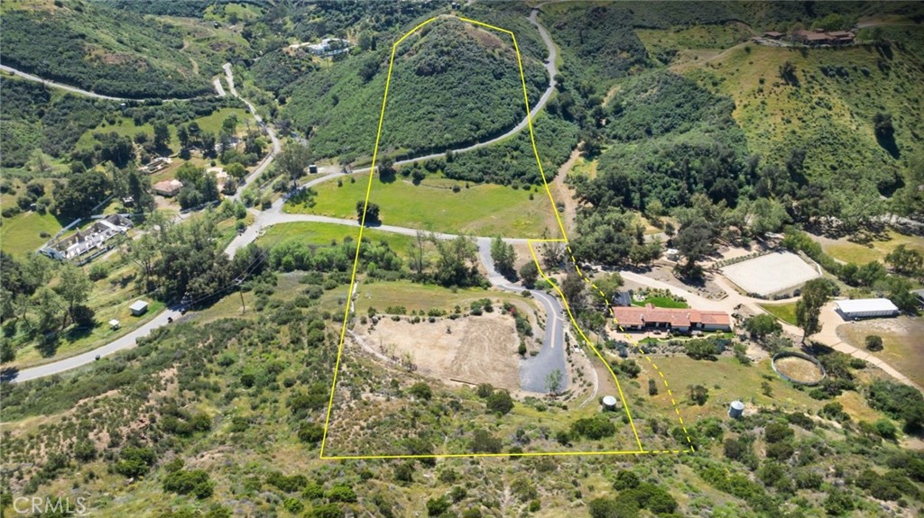 32067 Lobo Canyon Road Property Photo 11