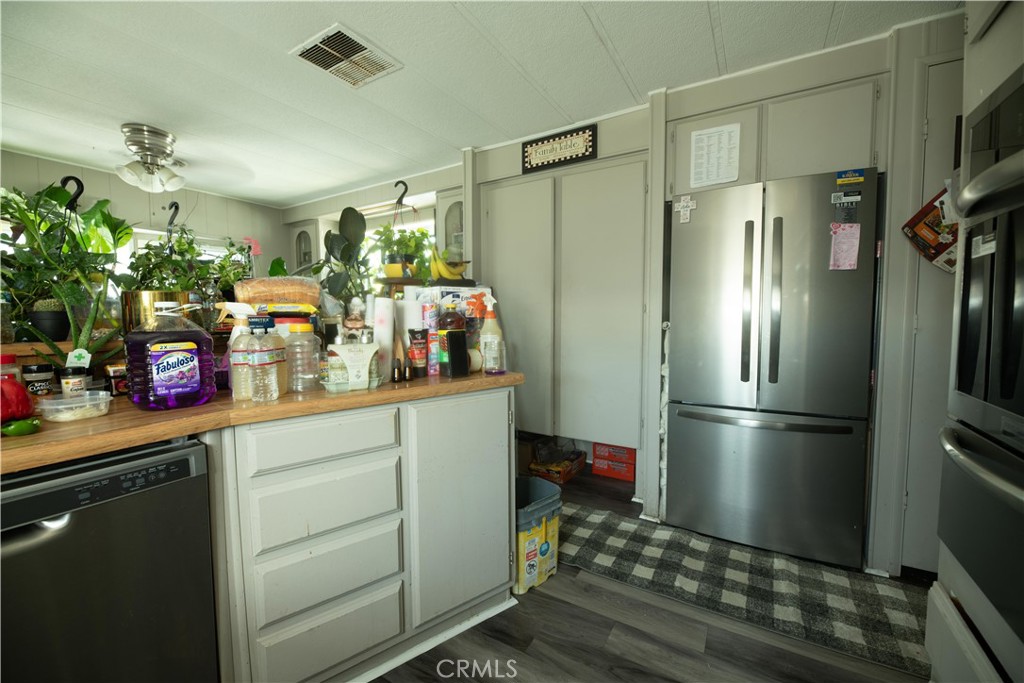 3753 E Avenue I 34 Property Photo 4