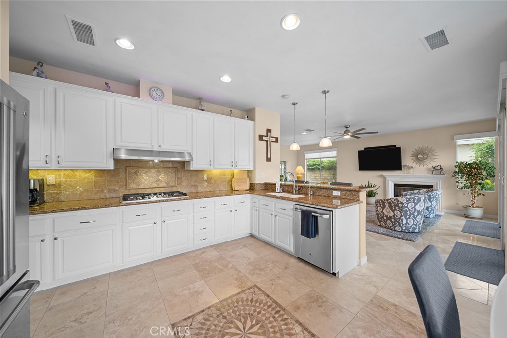 21634 Canyon Heights Circle Property Photo 23