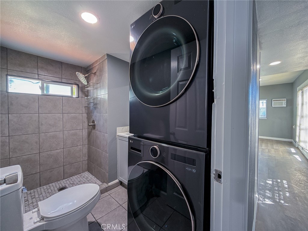 1258 W Rosamond Boulevard 14 Property Photo 19