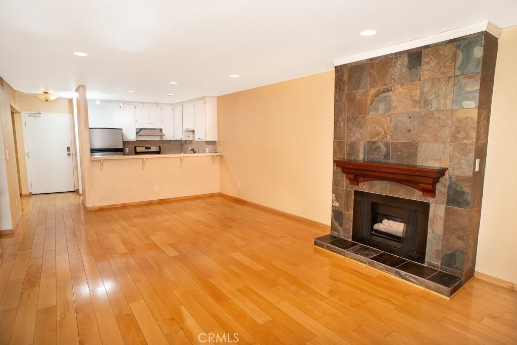 1940 N Highland Property Photo 5