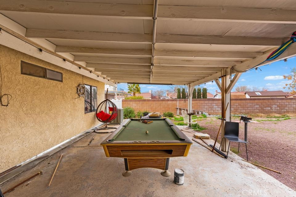 1827 Louise Property Photo 13