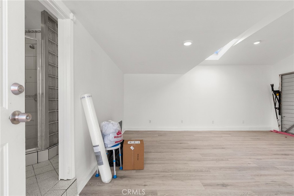 11337 Hayvenhurst Property Photo 53