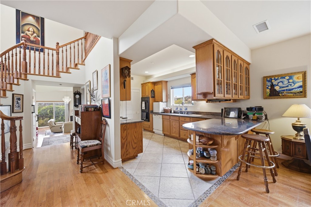150 Summit Drive Property Photo 12