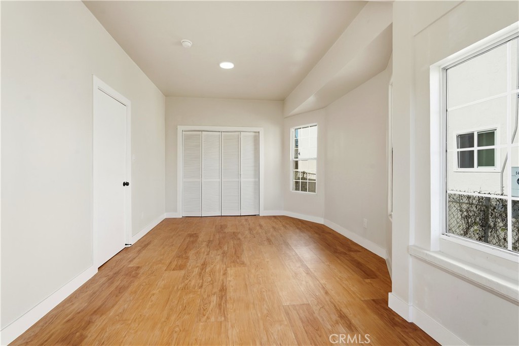 537 N Cummings Street Property Photo 18