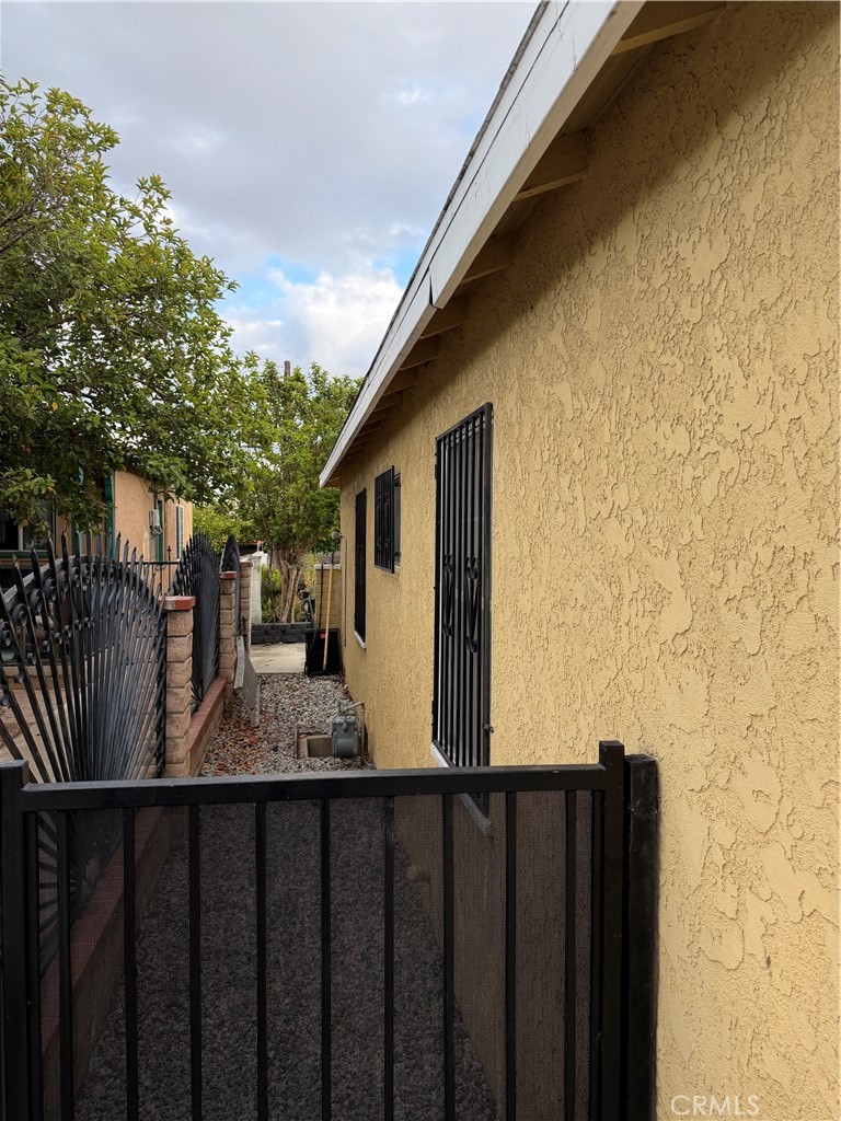 13116 Weidner Property Photo 4