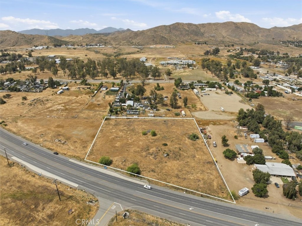 25605 State Highway 74 Property Photo 1