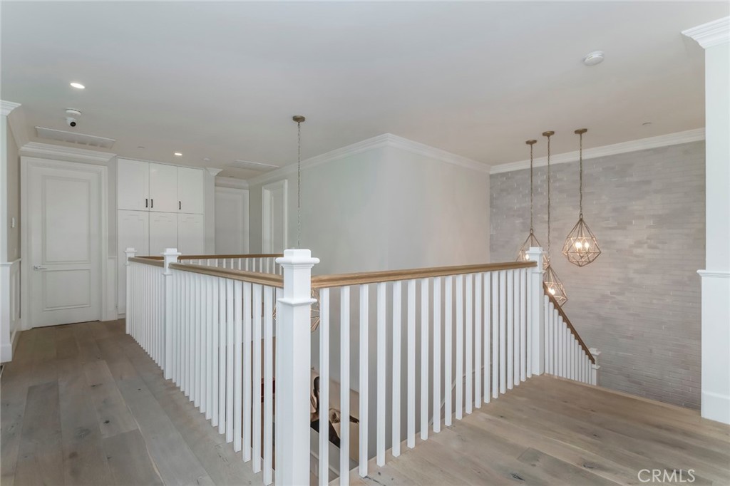14234 Greenleaf Street Property Photo 21