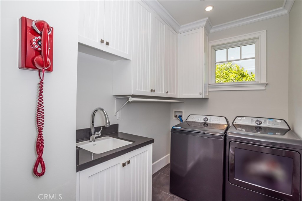 14234 Greenleaf Street Property Photo 47