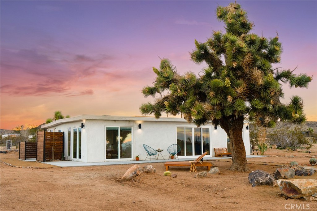 1571 Covelo Avenue Property Photo 30