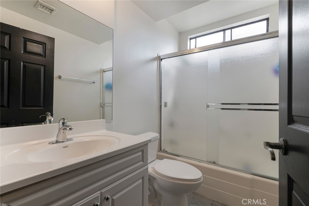 10231 Independence C17 Property Photo 22