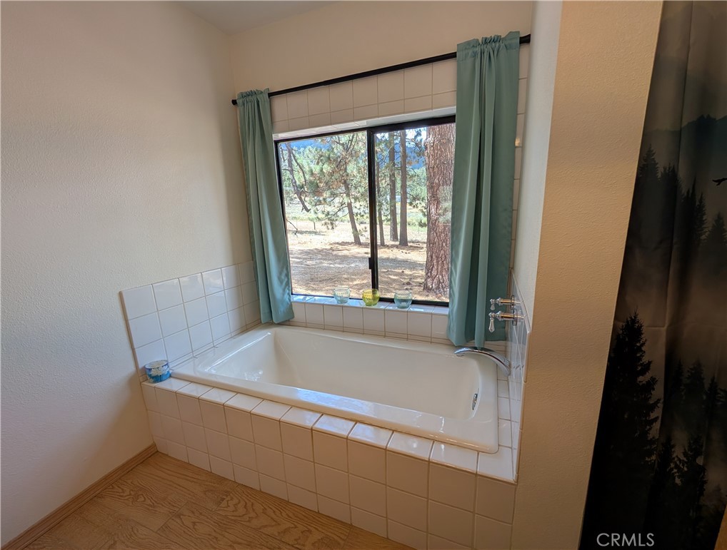 1575 Petersen Lane Property Photo 29