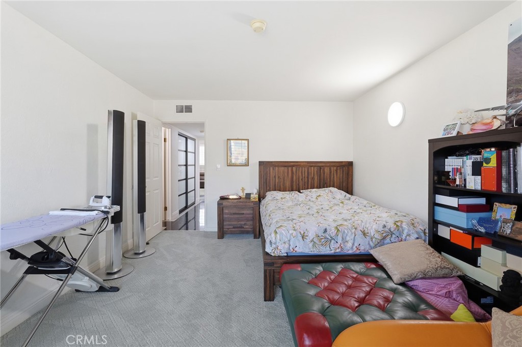 429 N Oakhurst Drive 301 Property Photo 13