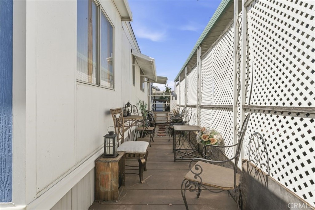 21001 Plummer 75 Property Photo 8