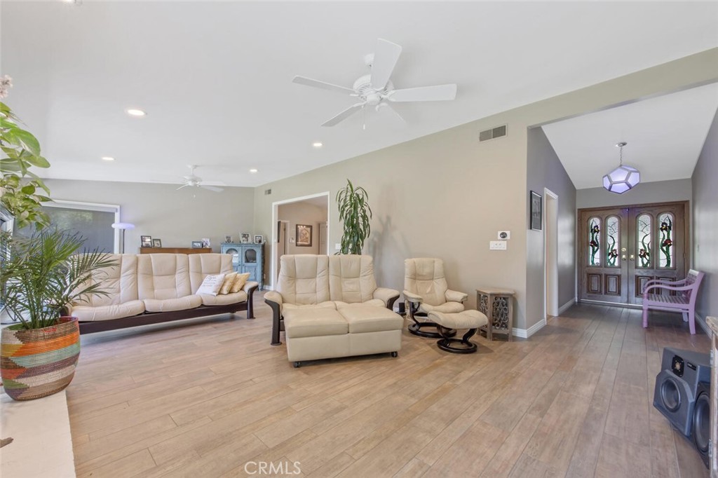 15744 Beaver Run Road Property Photo 9