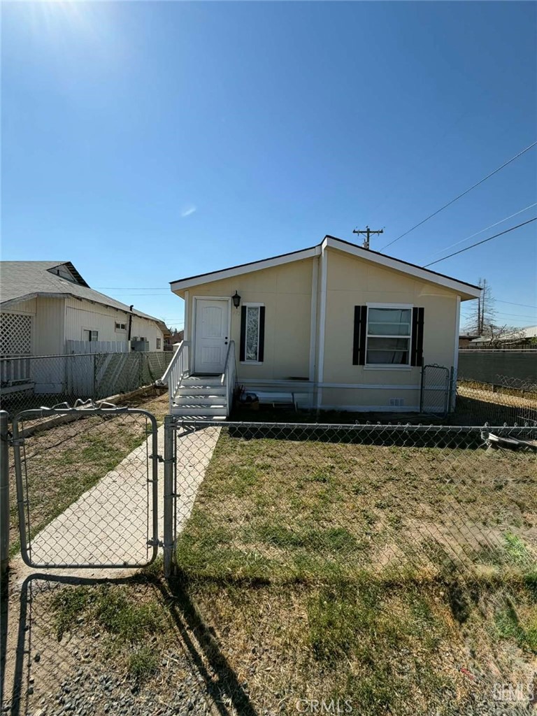 473 Cedar Property Photo 1
