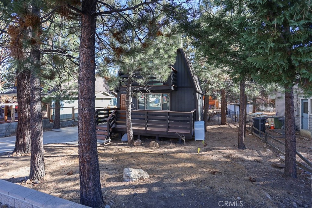 537 Vista Avenue Property Photo 6