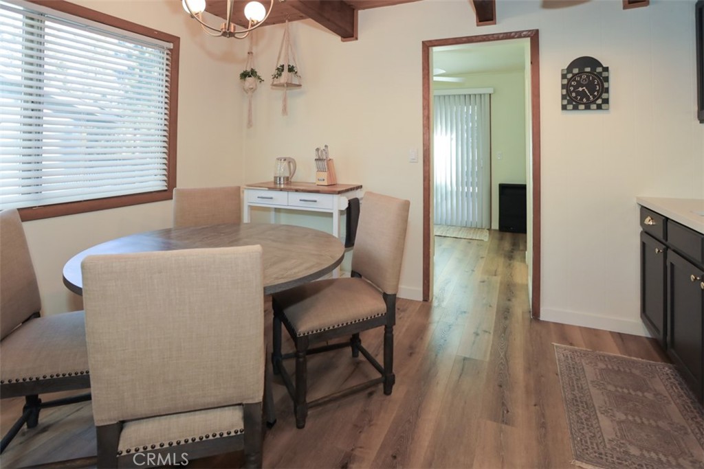 537 Vista Avenue Property Photo 18