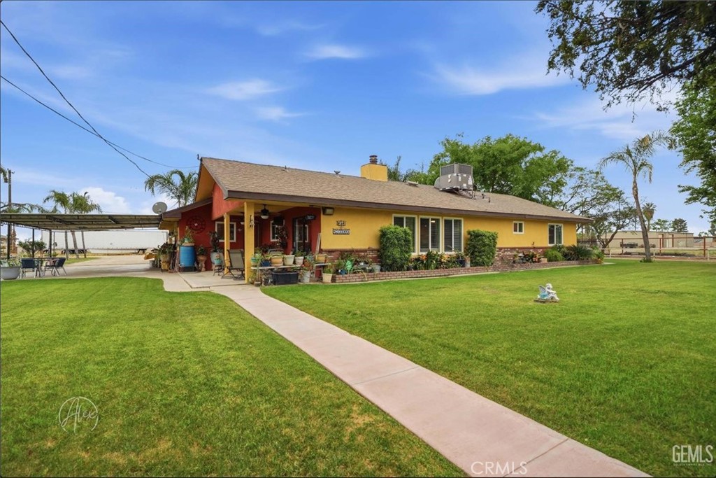 253 E Mckee Property Photo 2