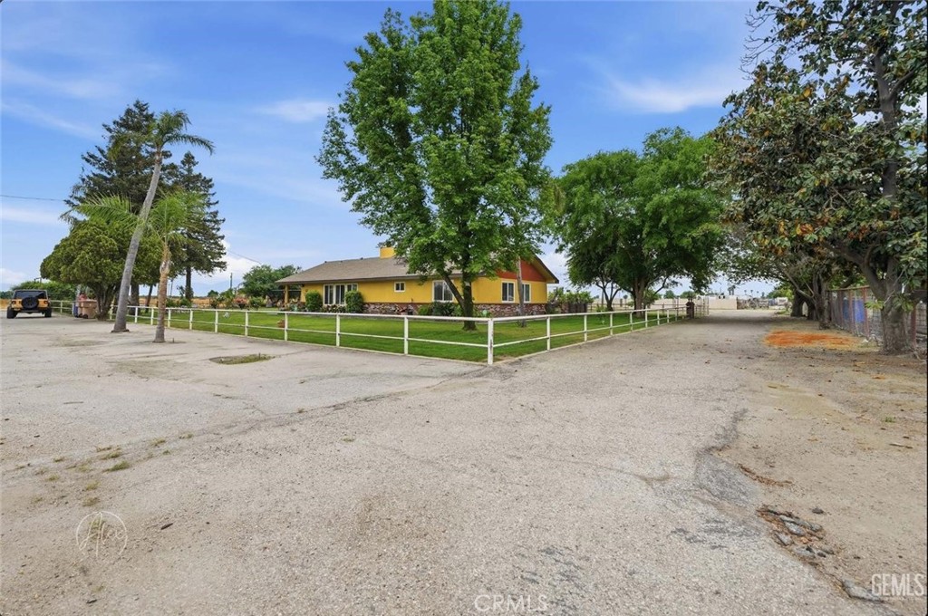 253 E Mckee Property Photo 33