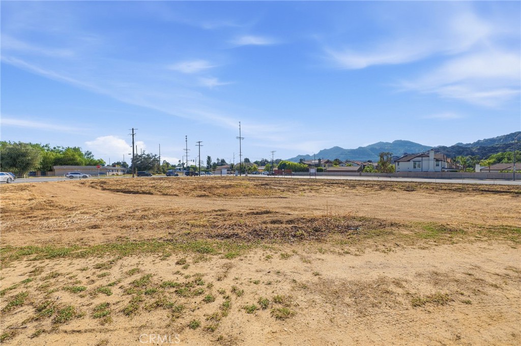 10721 Andora Property Photo 9