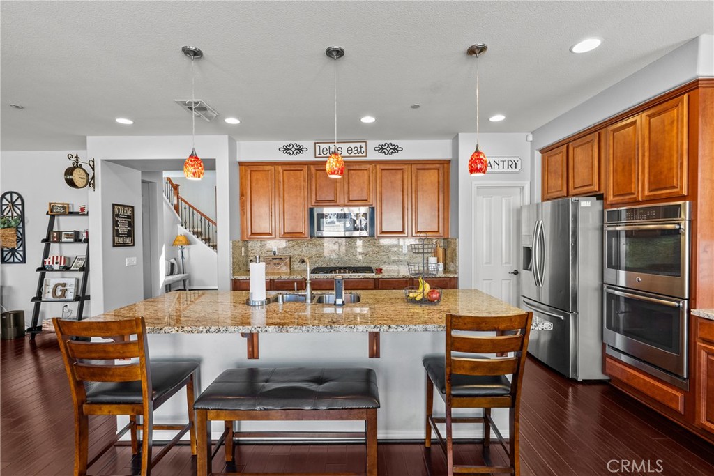 24557 Rosette Property Photo 6