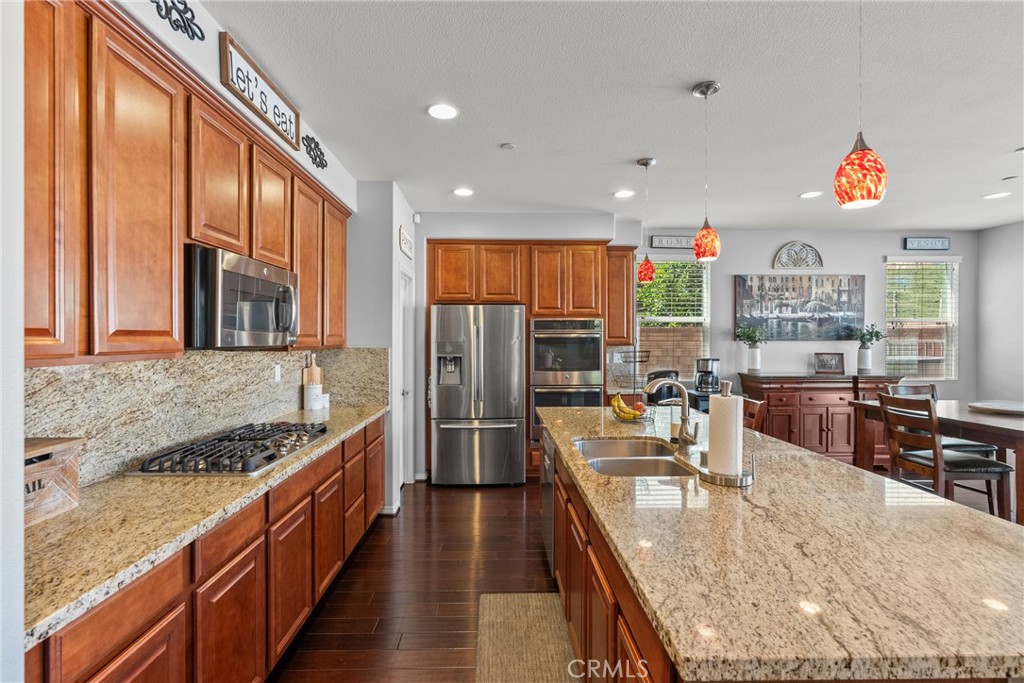 24557 Rosette Property Photo 7