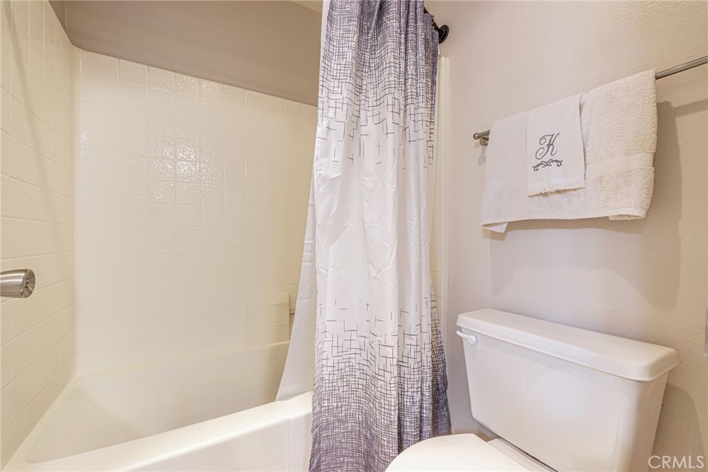 2554 Olive 82 Property Photo 11