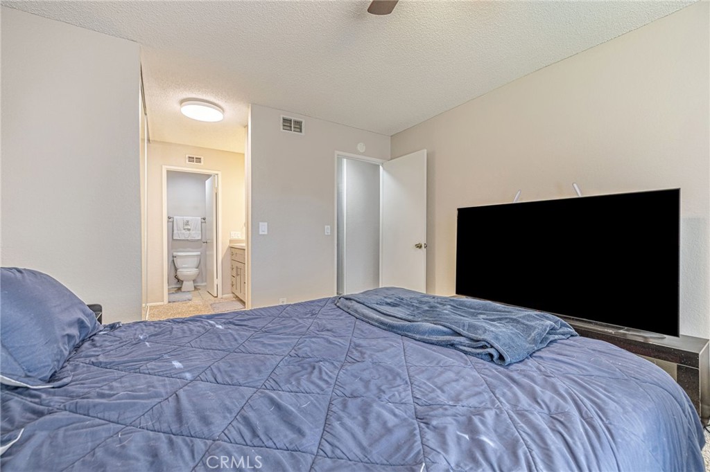 2554 Olive 82 Property Photo 21