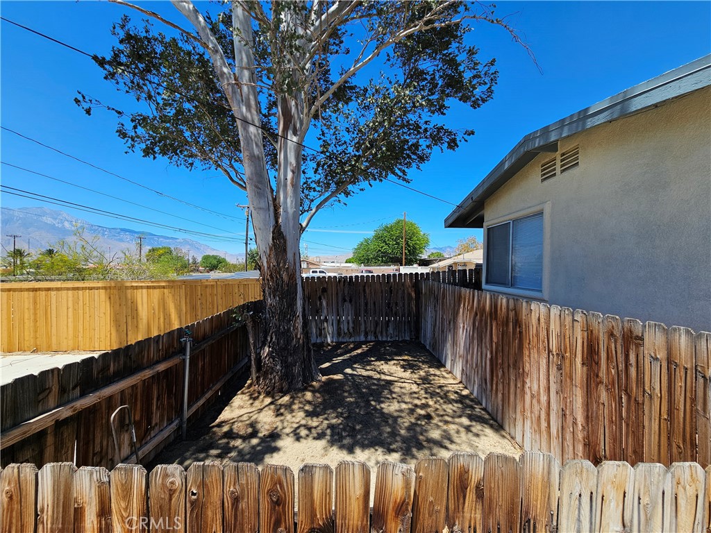66051 3rd Property Photo 10