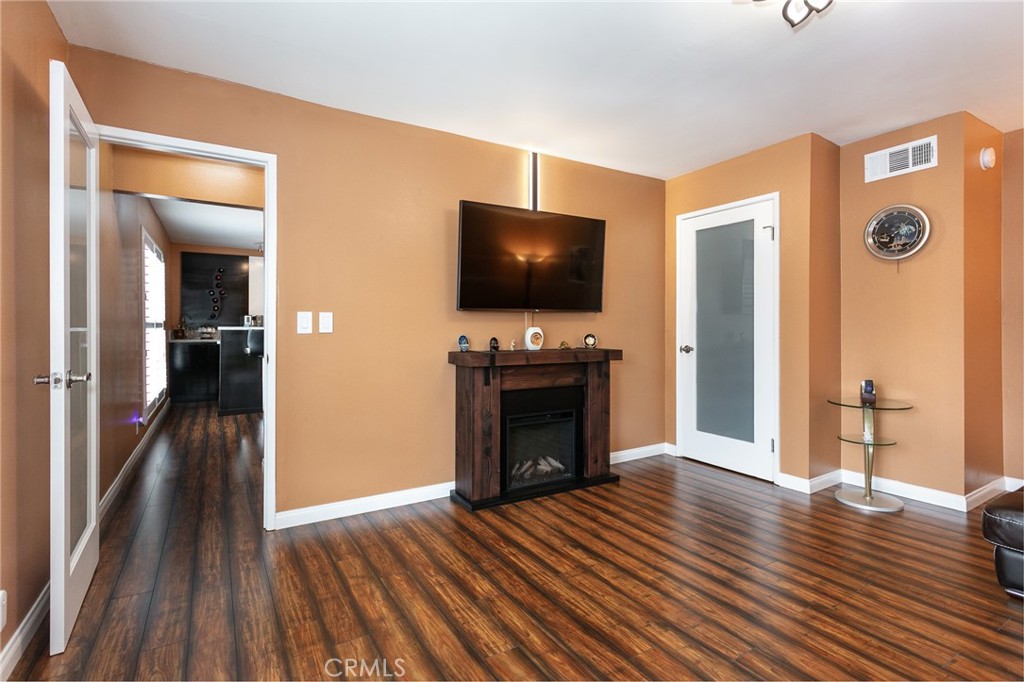 20925 Almazan Road Property Photo 13