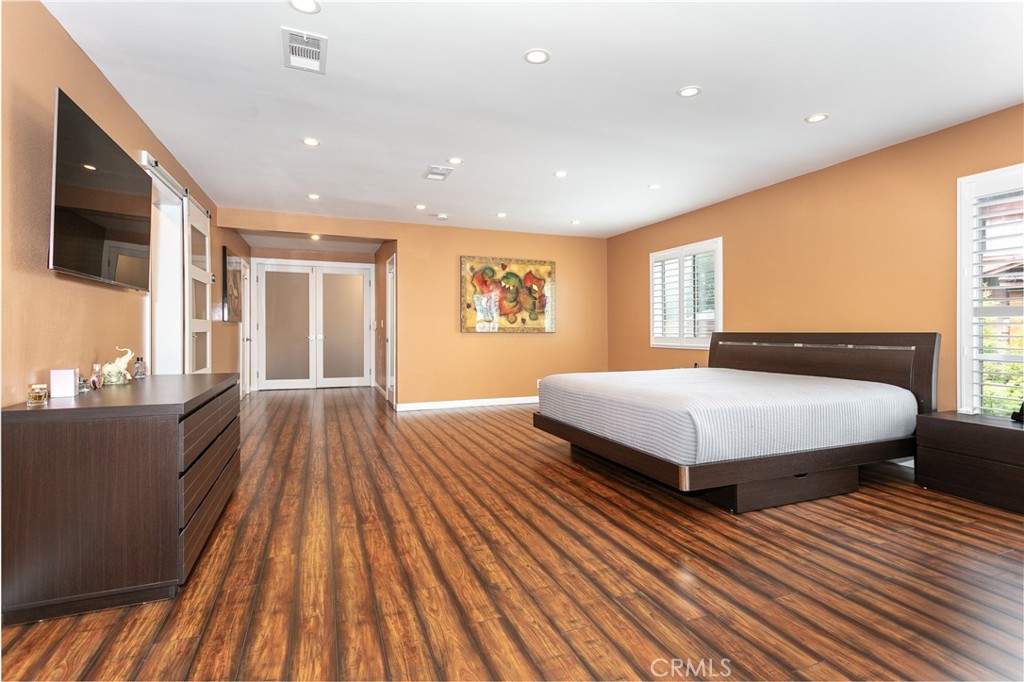 20925 Almazan Road Property Photo 18