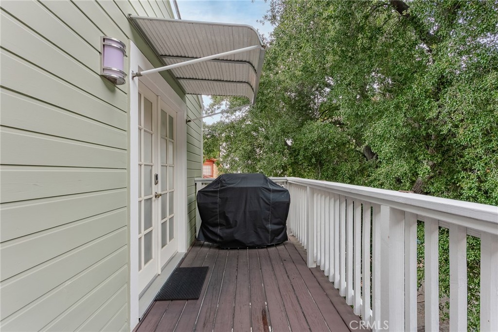 20925 Almazan Road Property Photo 33
