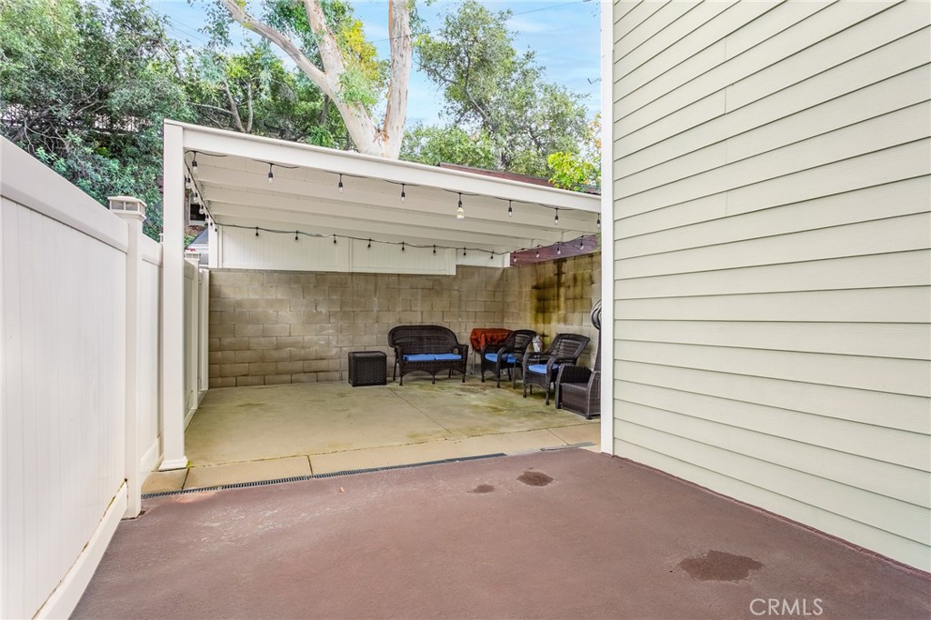20925 Almazan Road Property Photo 35