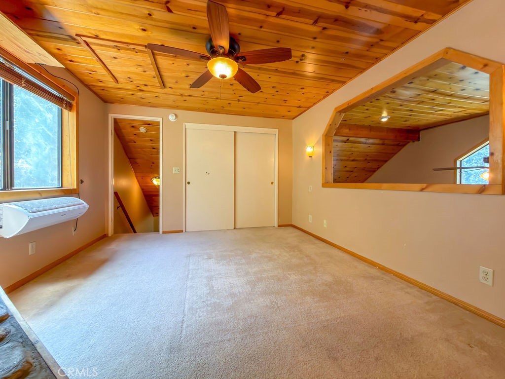 1812 Poplar Property Photo 13