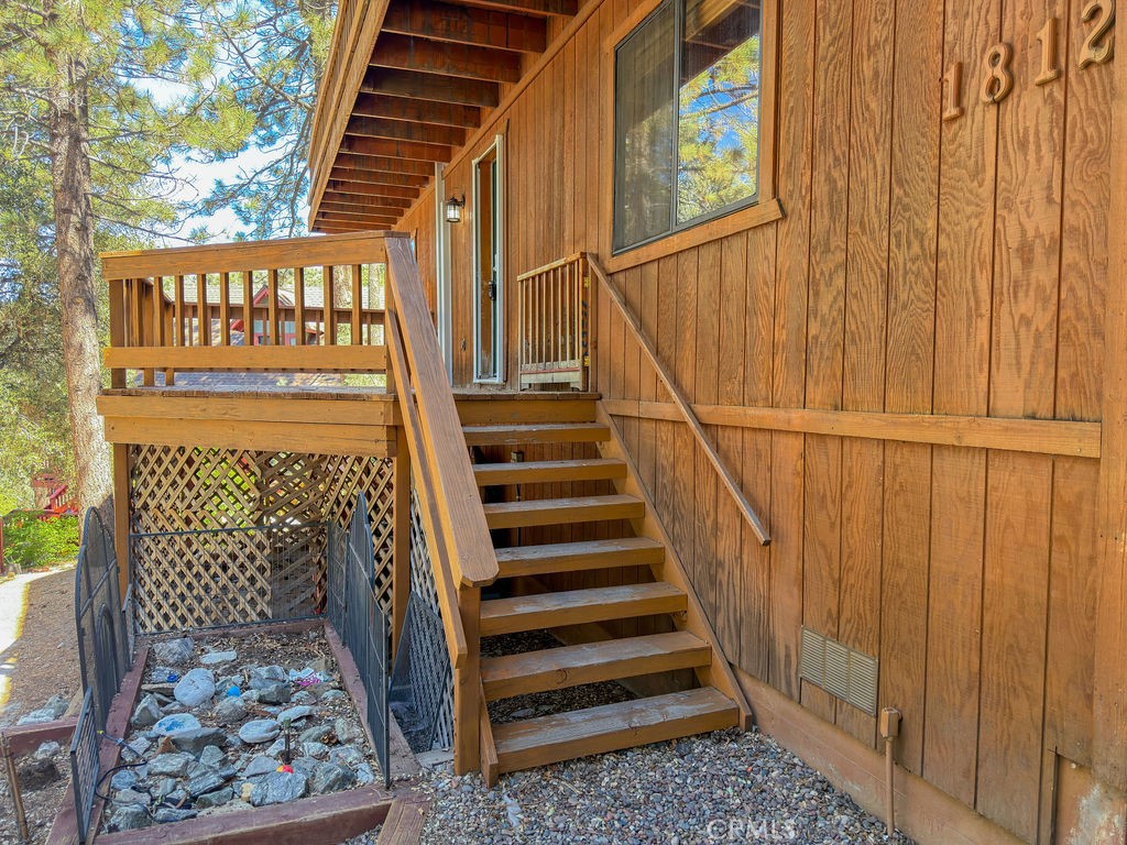 1812 Poplar Property Photo 24