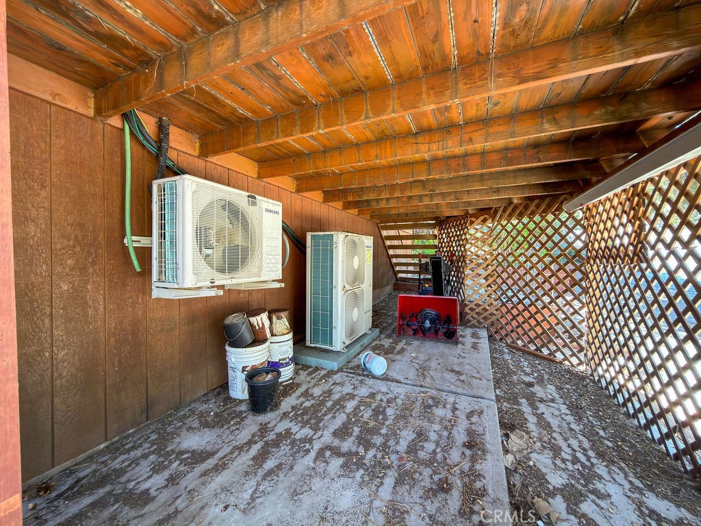 1812 Poplar Property Photo 32