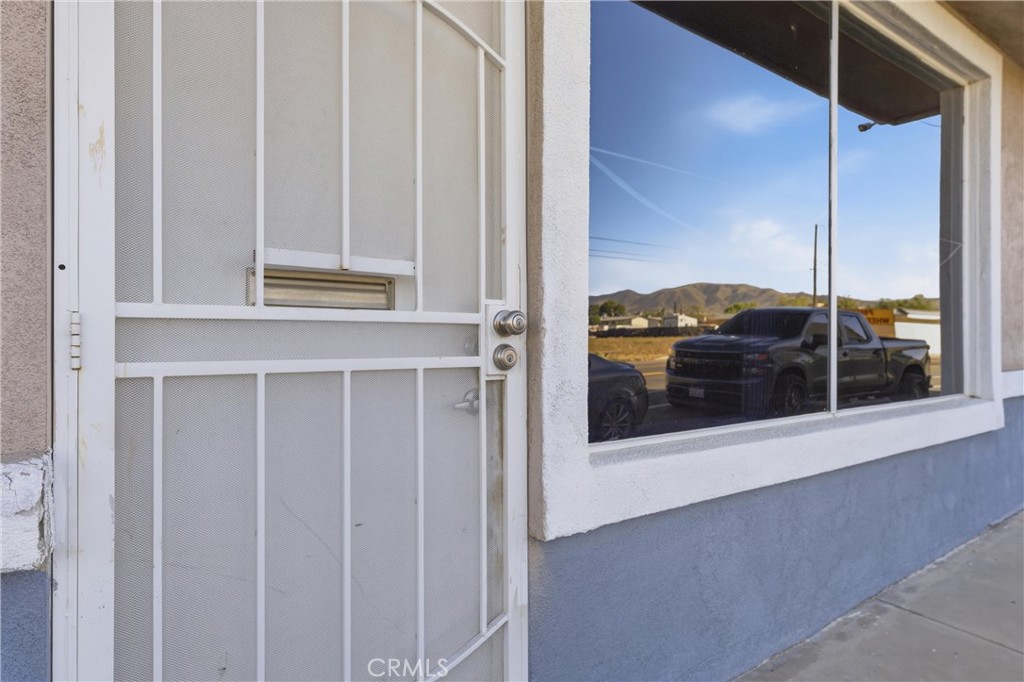 38262 6th E Property Photo 6
