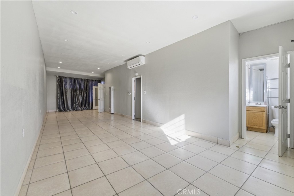 38262 6th E Property Photo 14