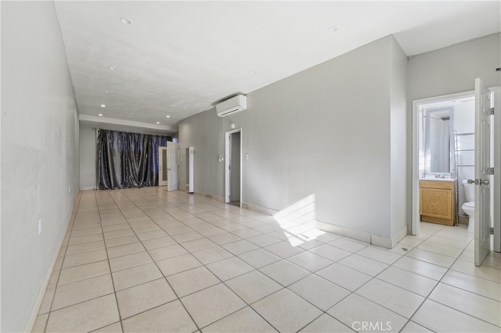 38262 6th E Property Photo 21