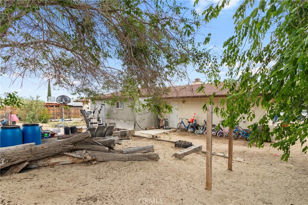 36243 92nd E Property Photo 7