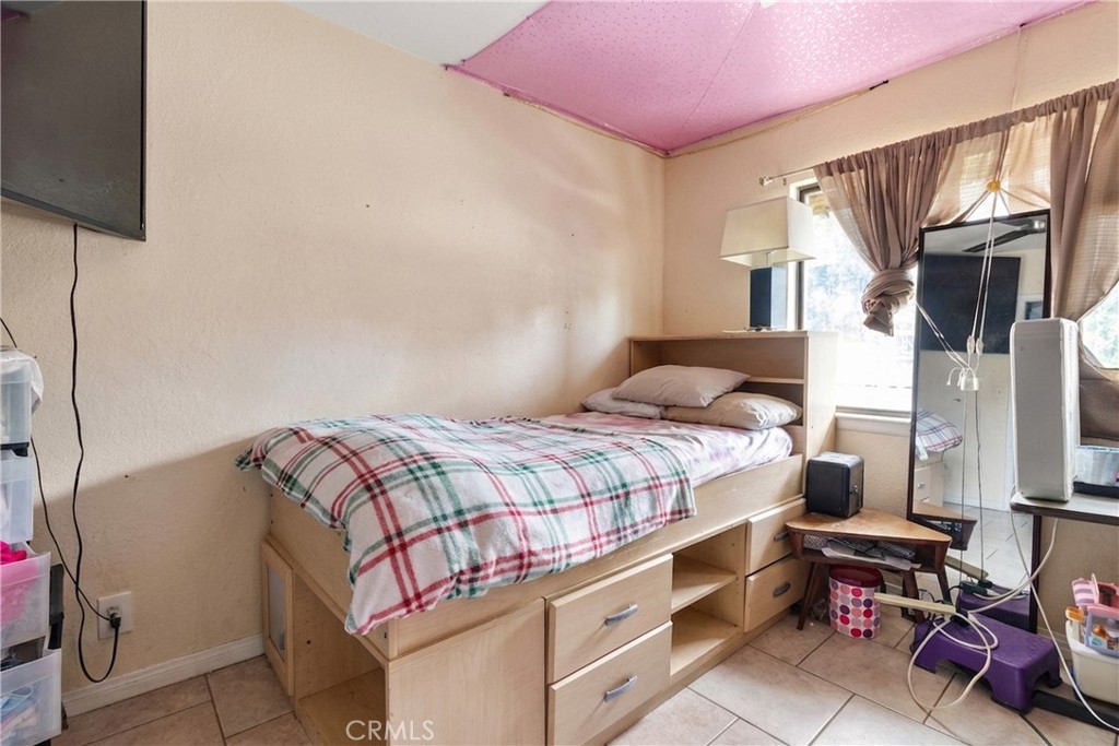 36243 92nd E Property Photo 15