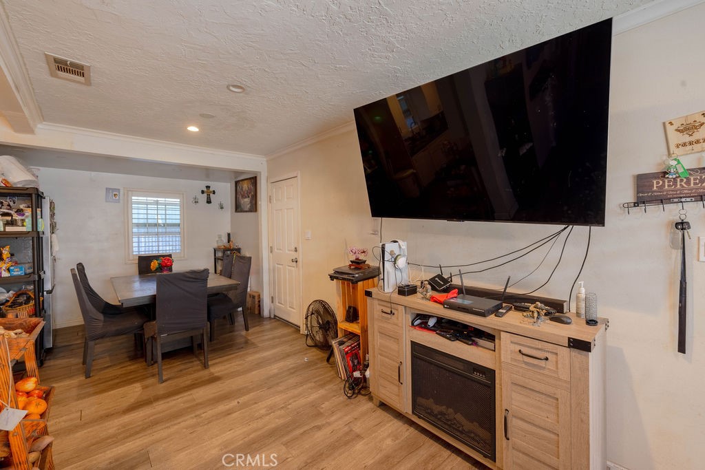 13360 Kelowna Property Photo 3
